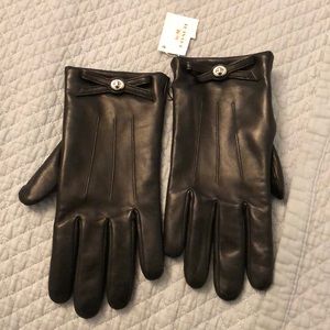 Coach Bow Leather Gloves